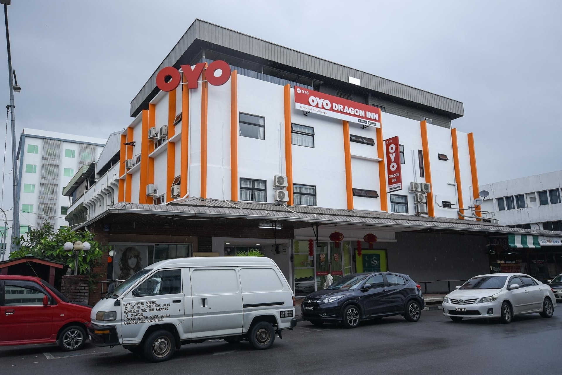 ซูเปอร์ โอโย 976 ดรากอนอินน์ (Super OYO 976 Dragon Inn)0
