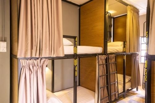 แทรเวลเลอร์ บังเกอร์ โฮสเทล 1 (Traveller Bunker Hostel 1)4
