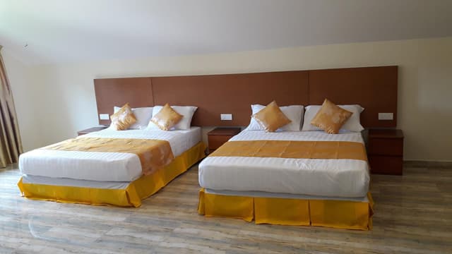 Quad Room 4 adults