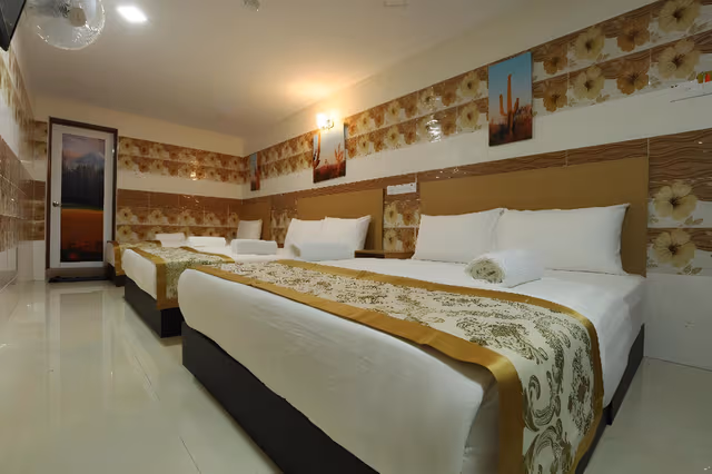 Quadruple Room with Bathroom