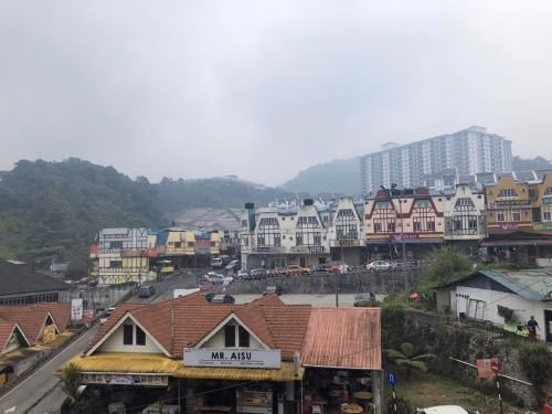 ซูเปอร์ บัดเจ็ต ทรี รูมส์ อะพาร์ตเมนต์ แอท บรินชาง ทาวน์ (Super Budget 3 Rooms Apartment @ Brinchang Town)2