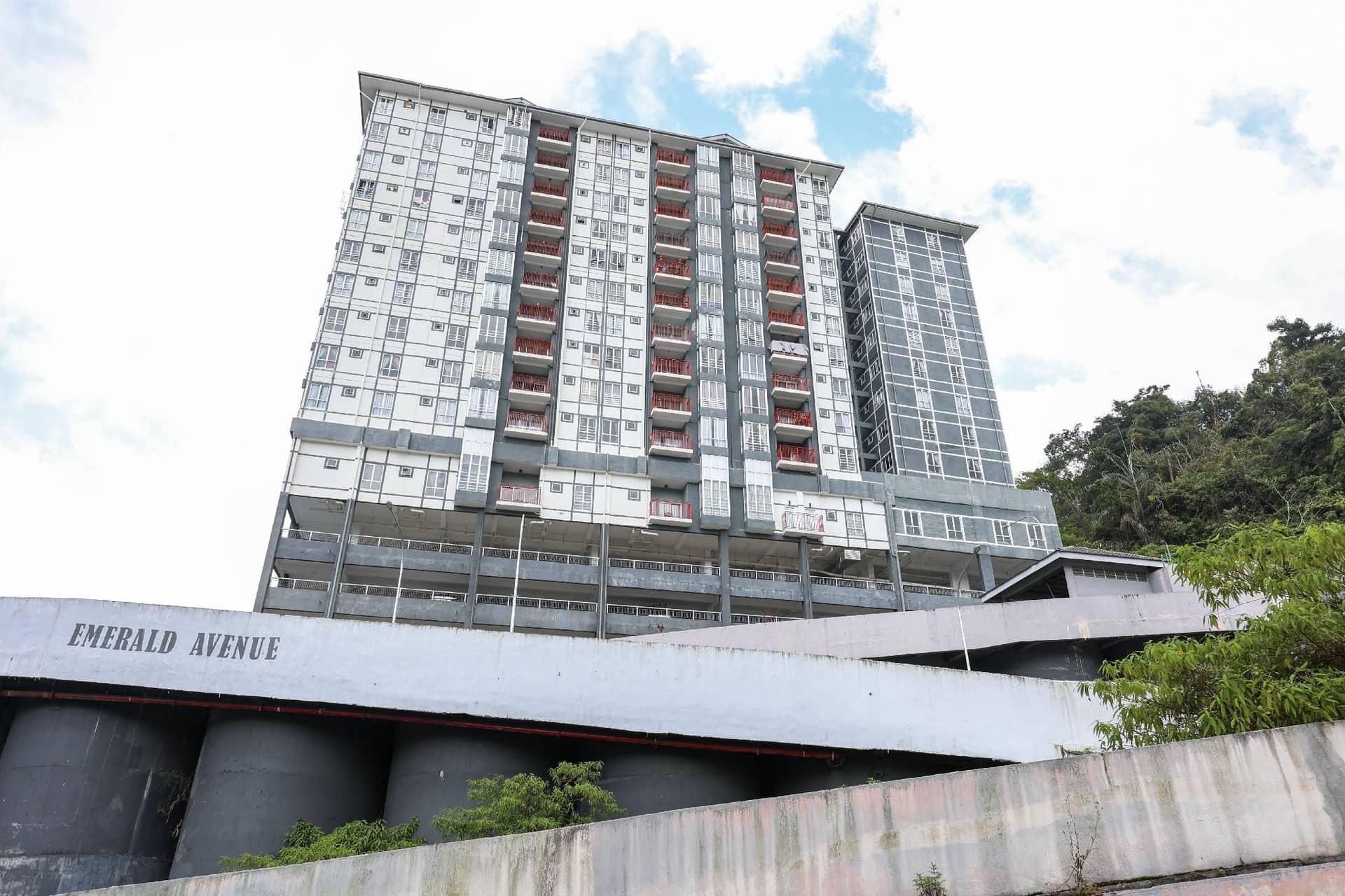 Goodlife Paradise Emerald Avenue Apartment Goodlife Paradise Emerald Avenue Apartment