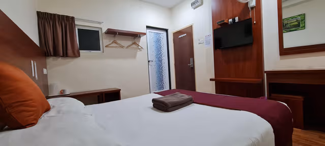 Queen Room
