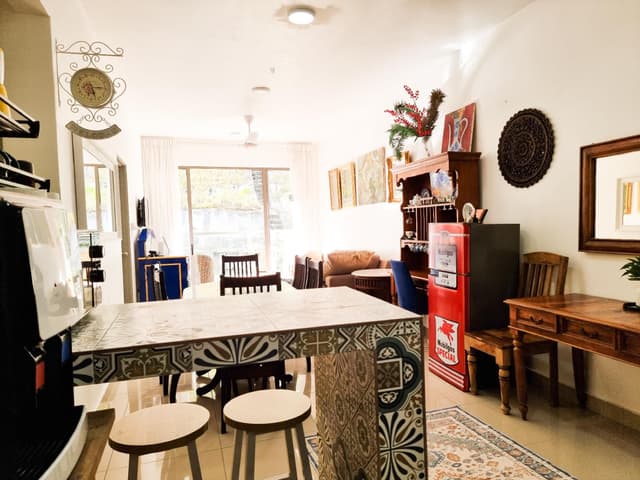 Serviced Apartment