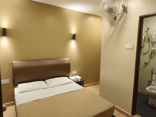 Superior Room, 1 Queen Bed, Non Smoking, Valley View