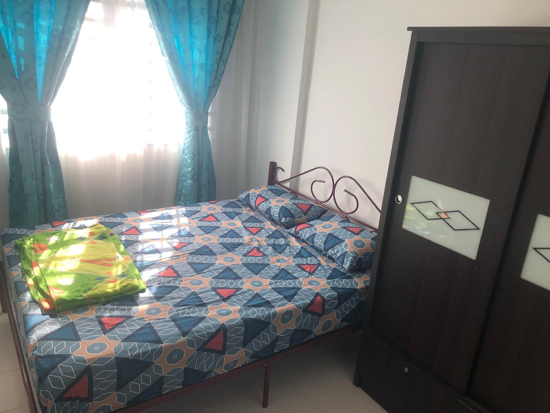 อพาร์ตเมนต์ 3 ห้องนอน 2 ห้องน้ำส่วนตัว ขนาด 100 ตร.ม. – เตลุก เจมเปดัก (AGMA Homestay)3
