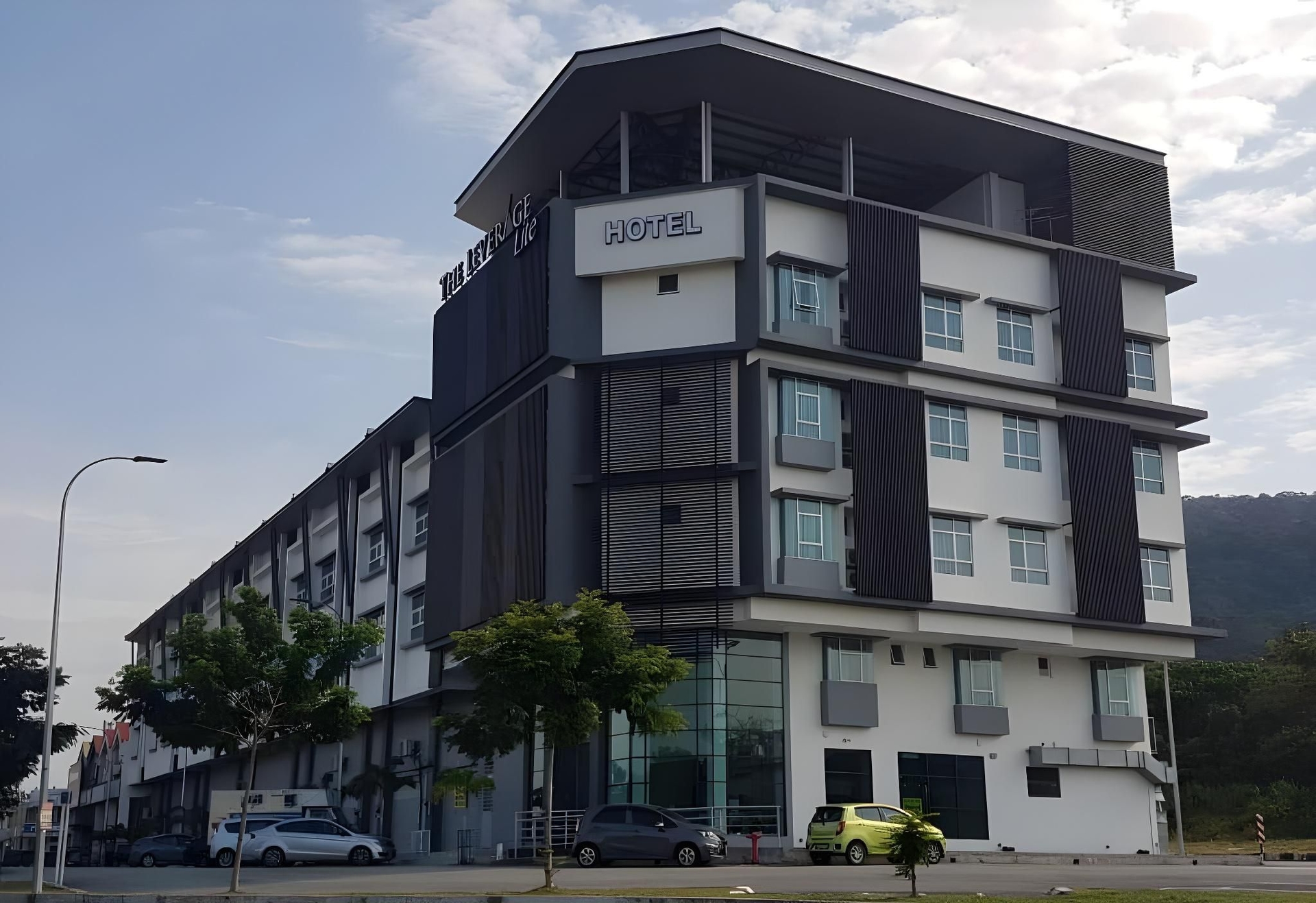 เดอะ เลฟเวอเรจ ไลต์ (กวนตัน) (The Leverage Lite (Kuantan))0