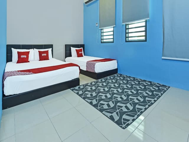 4 Bedrooms