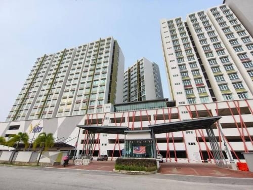 เลเวล 8 เลมอนกรูฟ วิวสระน้ำสำหรับ 4 ท่าน (LV8 LemonGroove | Pool View 4pax)0