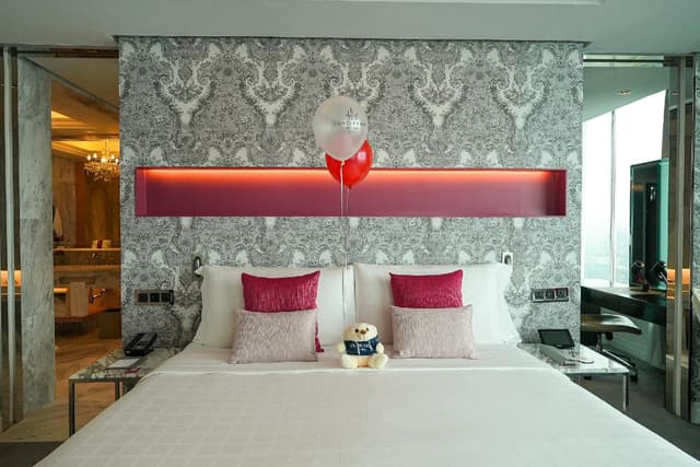 Junior Suite - Morning Bliss Package