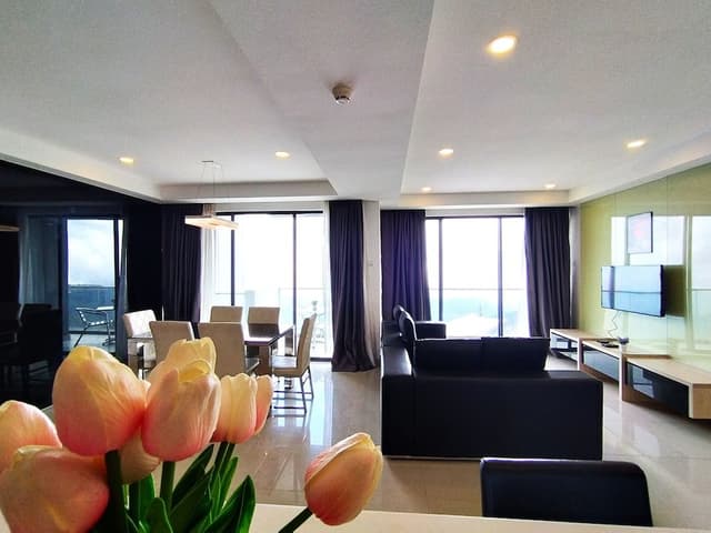 Signature Apartment