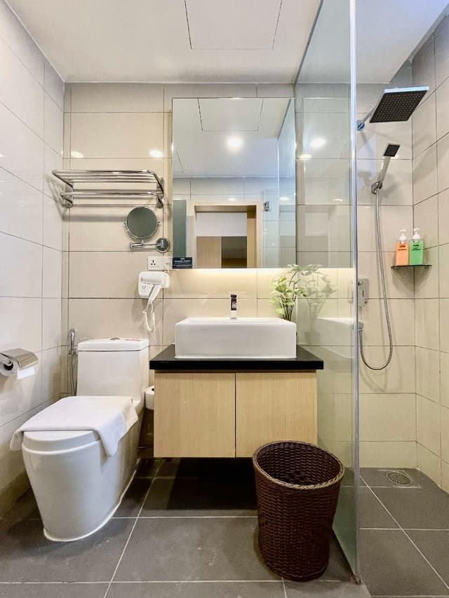2 Bedroom