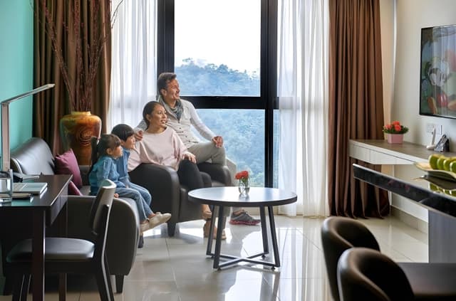 One Bedroom Suite King