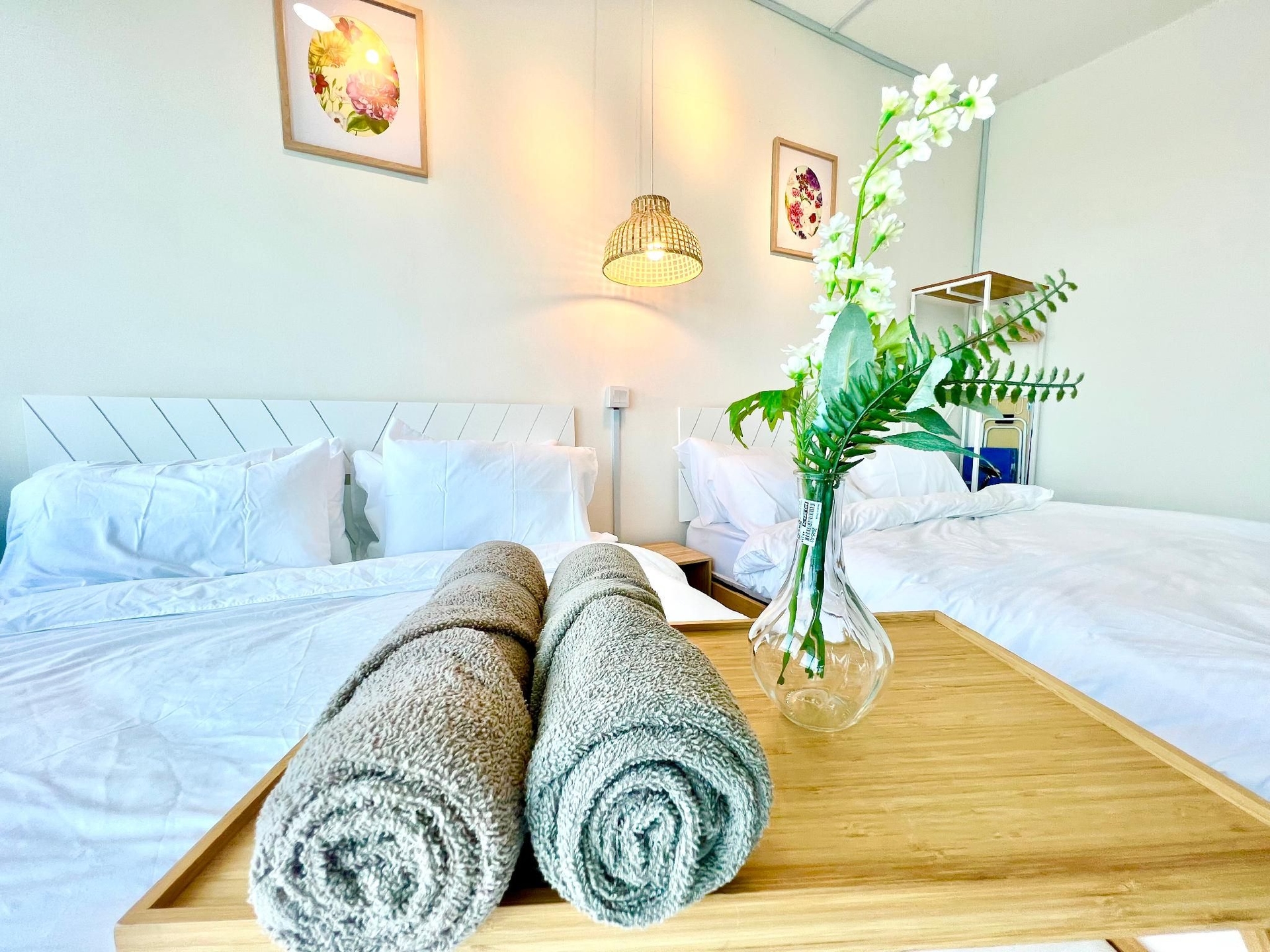 แอลวัน สำหรับ 5 คน โคซี่ ทรีเบด เซเทียอาลัม ทรีฟอยล์ ไวไฟ สมาร์ททีวี (L 1-5Pax Cozy 3Bed Setia Alam Trefoil Wifi SmartTV)3