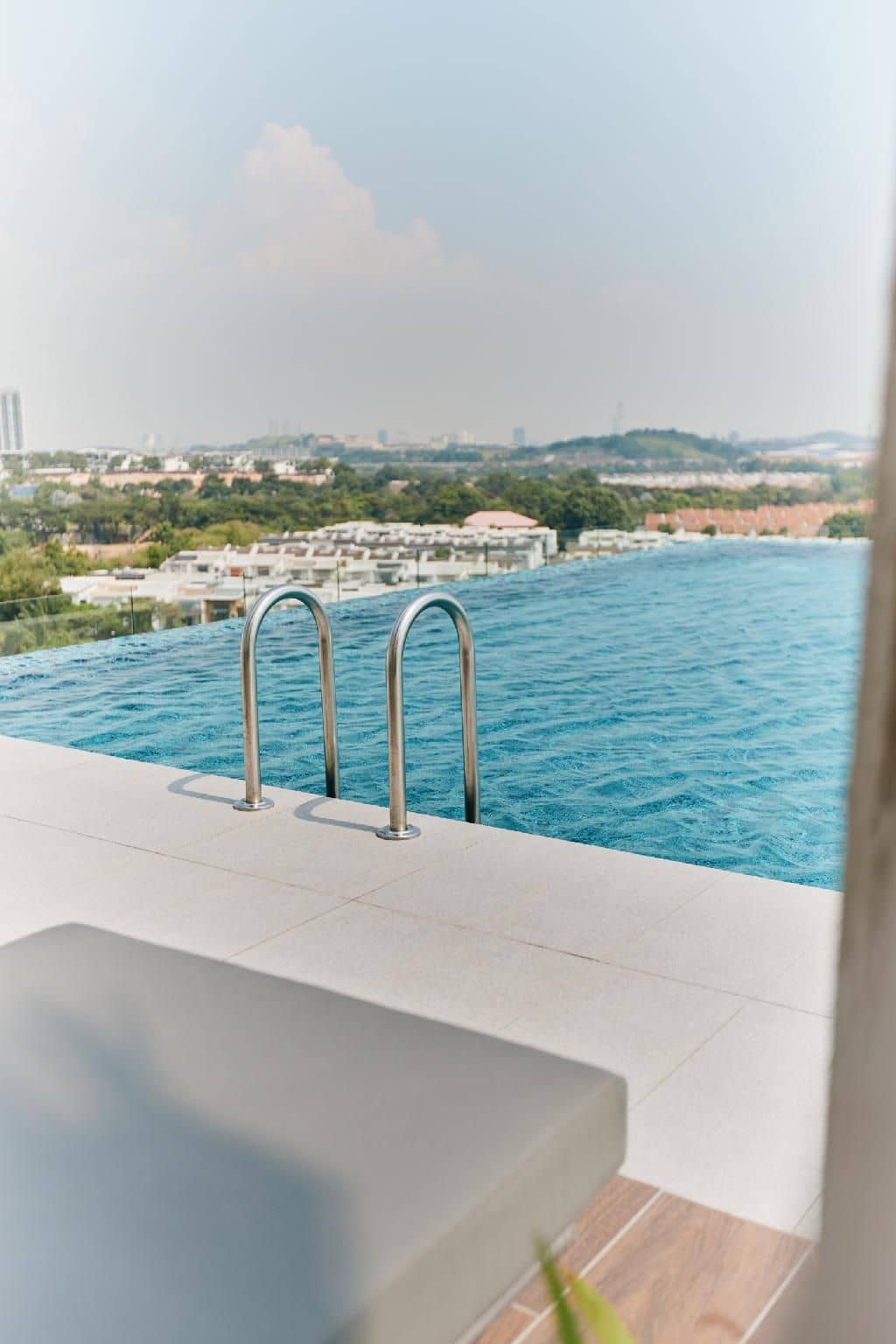 Sunsuria Forum SOHO Suites Setia Alam by MOKA Sunsuria Forum SOHO Suites Setia Alam by MOKA