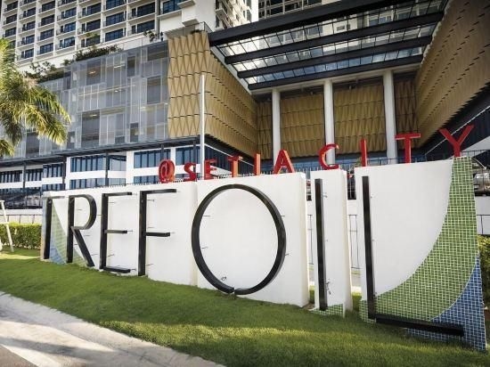 อาร์ช พลัส สตูดิโอ ที่เทรอฟอยล์ เซเตีย ซิตี้ (Arch Plus Studio at Trefoil Setia City)2