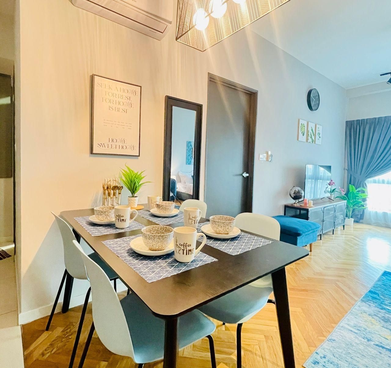 อีมิรา เรซิเดนซ์ โดย ไอซีย์รา ลอดจ์สเตย์ (Emira Residence by AisyieraLodgestay)2