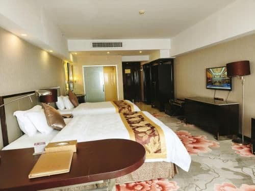 2 Bed Twin Superior Room