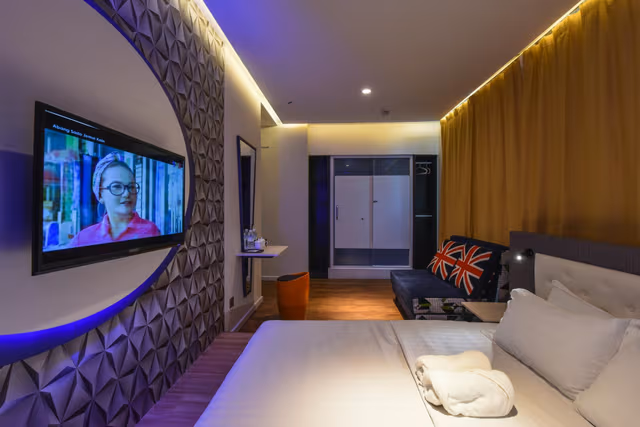 Family King Bed Room