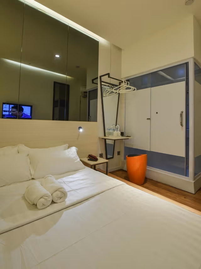Queen Room