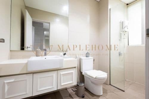 Deluxe Queen Suite
