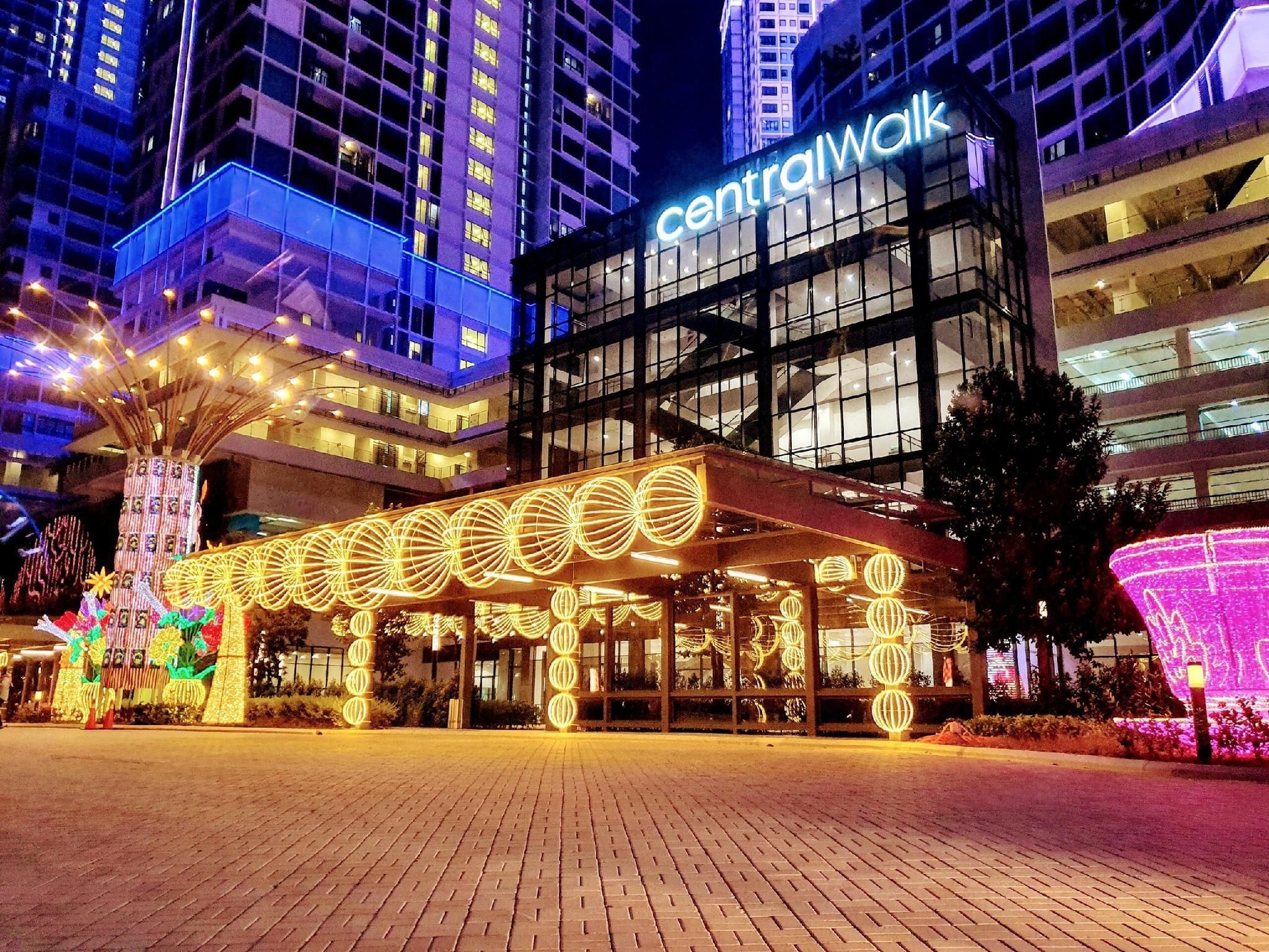 อพาร์ตเมนต์ 2 ห้องนอน 2 ห้องน้ำส่วนตัว ขนาด 72 ตร.ม. – ไอซิตี้ (Casa Sabrina's Family Suite @ Liberty i-City)0