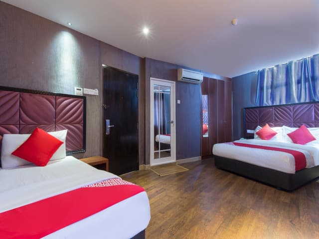 Deluxe Triple Room