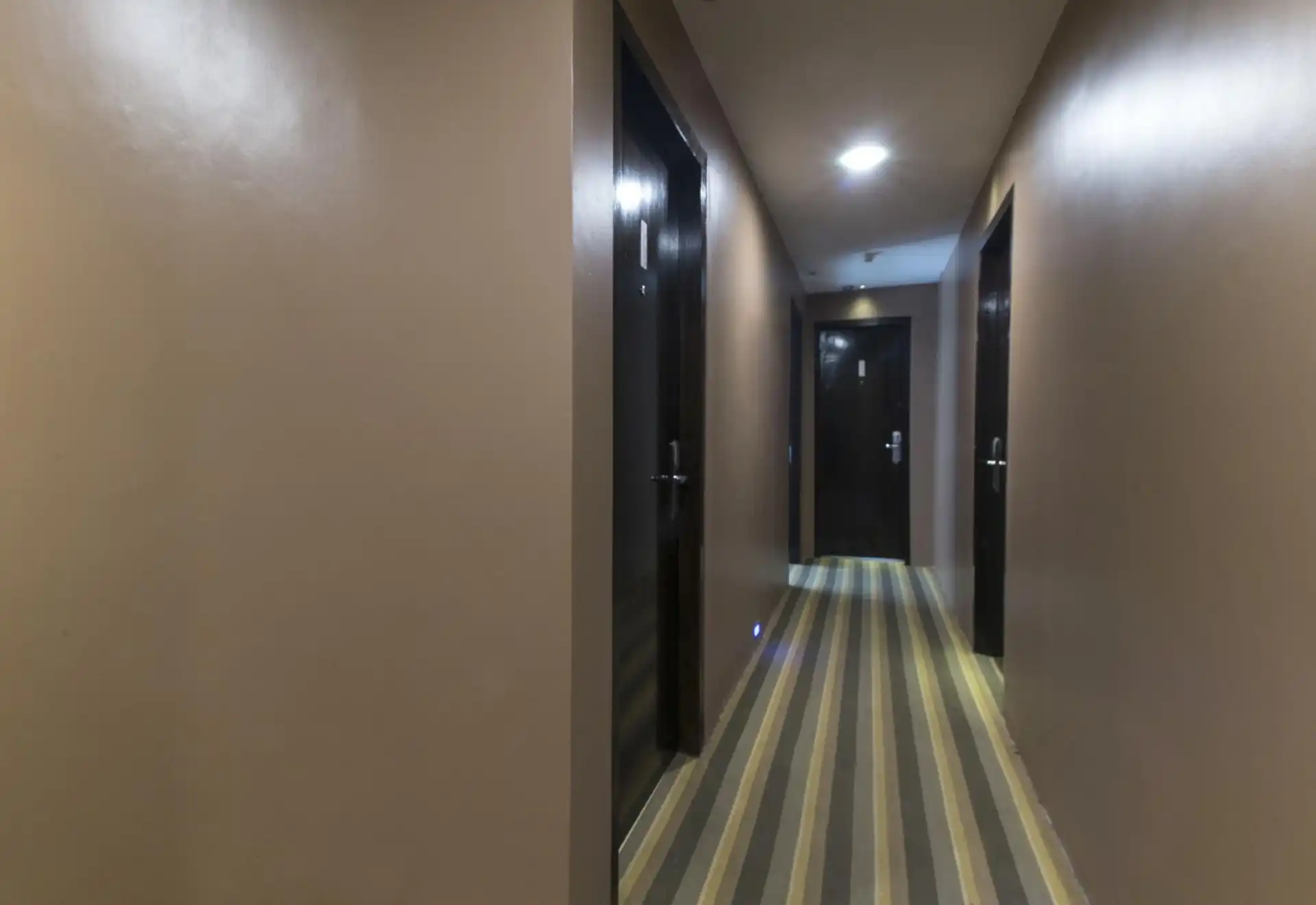 โอโย90894โรงแรมเอสเอ็มซีไอซิตี้ โอโย90894โรงแรมเอสเอ็มซีไอซิตี้