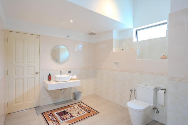 1 Bedroom Suite, 1 King, Sofa bed, Balcony