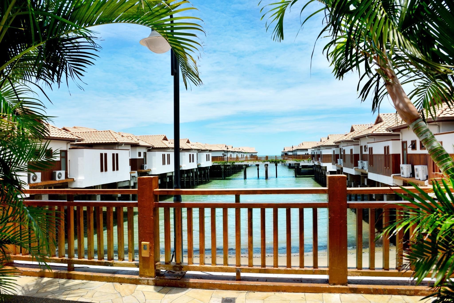 แกรนด์ เลซิส พอร์ท ดิคสัน (Grand Lexis Port Dickson)1