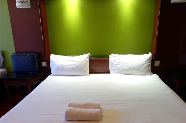 Deluxe Chalet, Partial Sea View