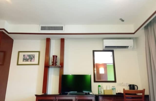 Deluxe Chalet, Partial Sea View