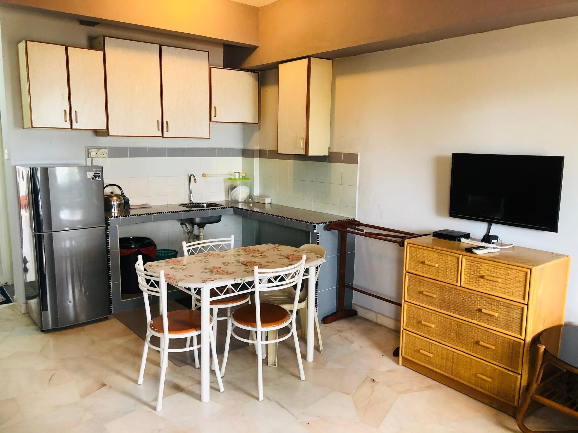 อพาร์ตเมนต์ 1 ห้องนอน 1 ห้องน้ำส่วนตัว ขนาด 550 ตร.ม. – กัมปัง ซิ รูซา (Bayu Beach Seaview 1 Bedroom Apt (Muslim Friendly))1