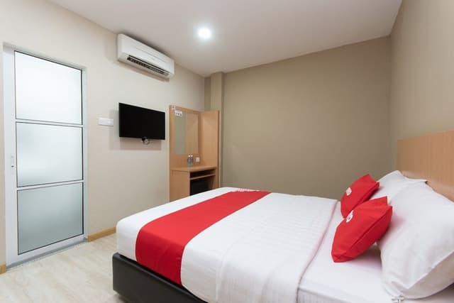 Standard Double Room, 1 Queen Bed