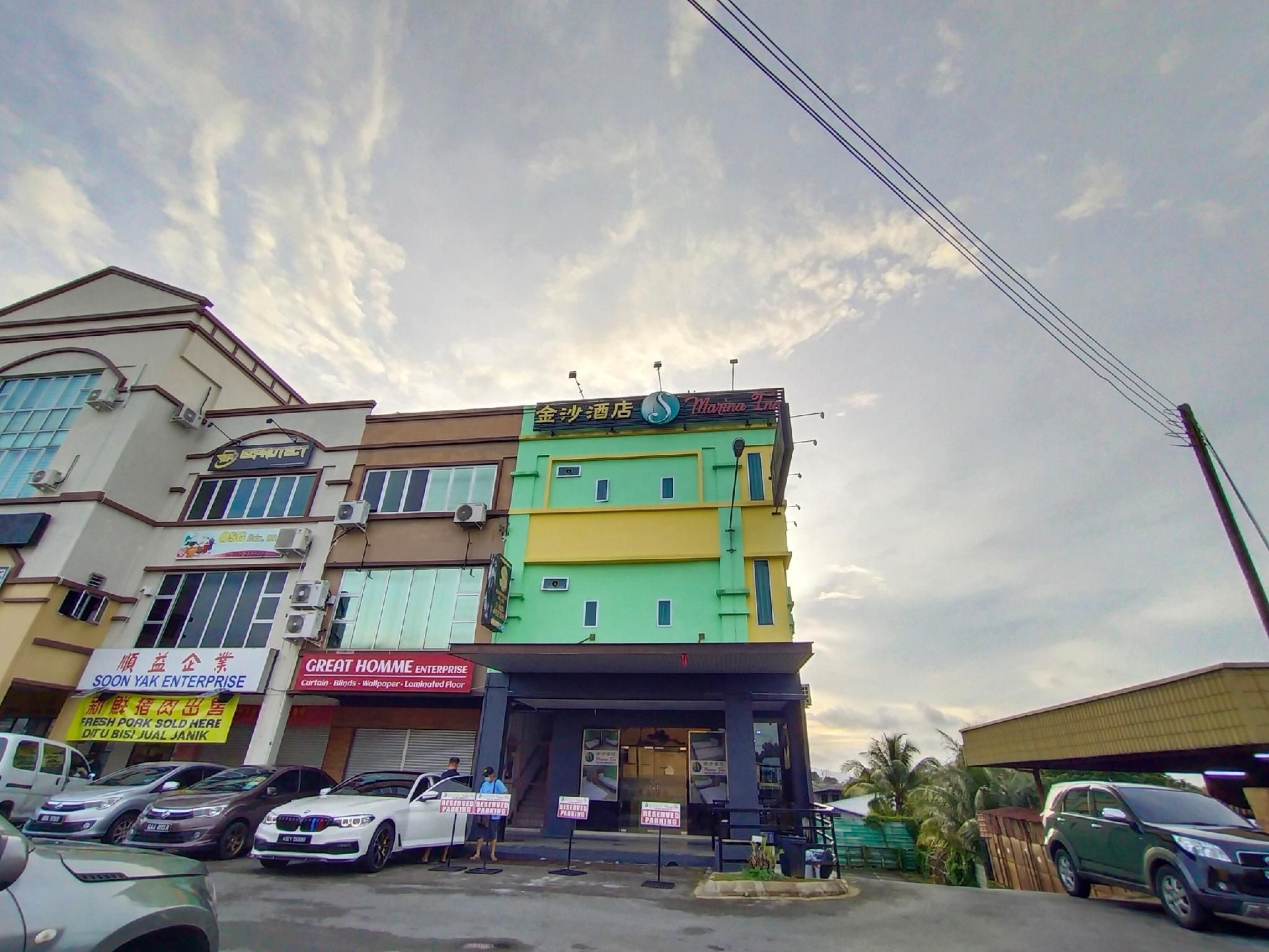 ซูเปอร์ โอโย 90478 มารีนา เวิลด์ (Super OYO 90478 Marina World)0