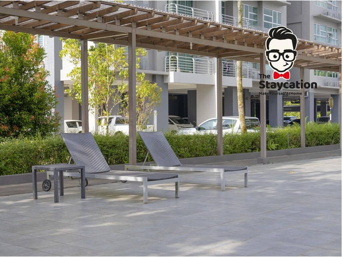 Staycation Homestay 42 Skyvilla near Batu Kawa Staycation Homestay 42 Skyvilla near Batu Kawa