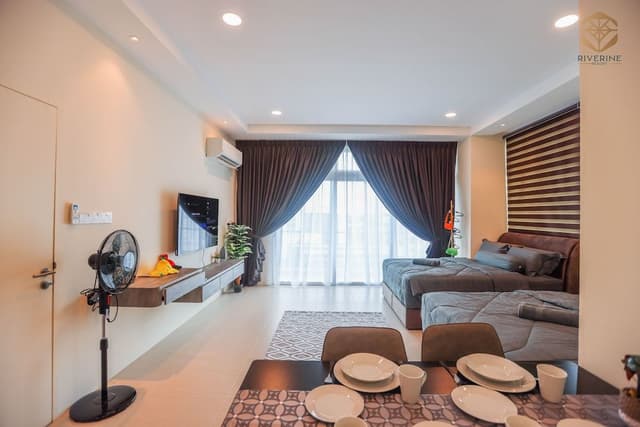 Family Studio, 2 Queen Beds, City View, Corner