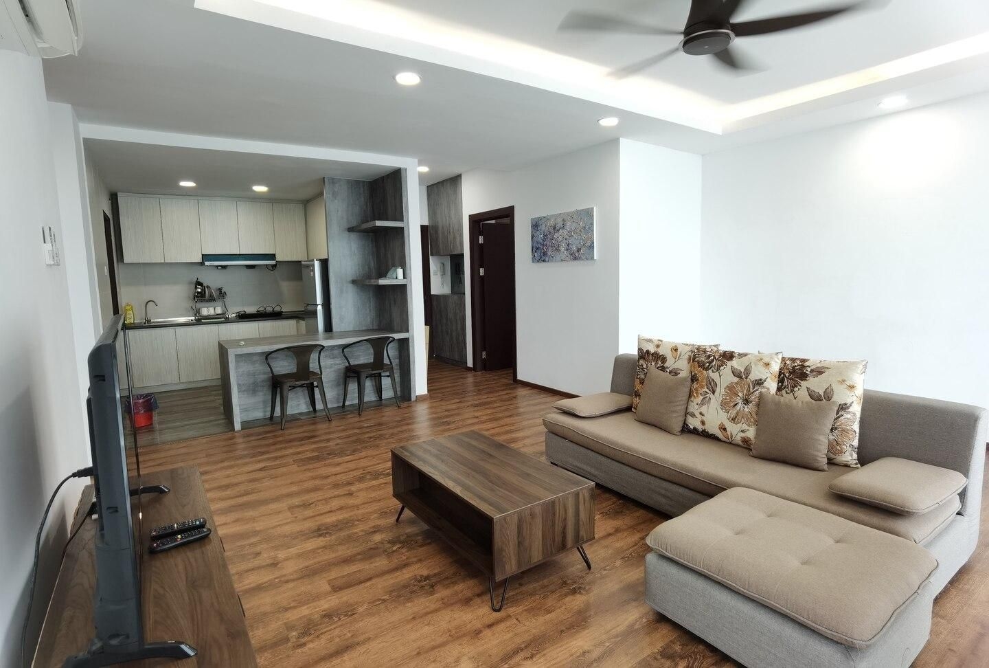 Jeff and Ricky Homestay 30 @ Vivacity Megamall2