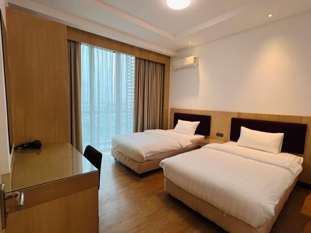 4 bedrooms