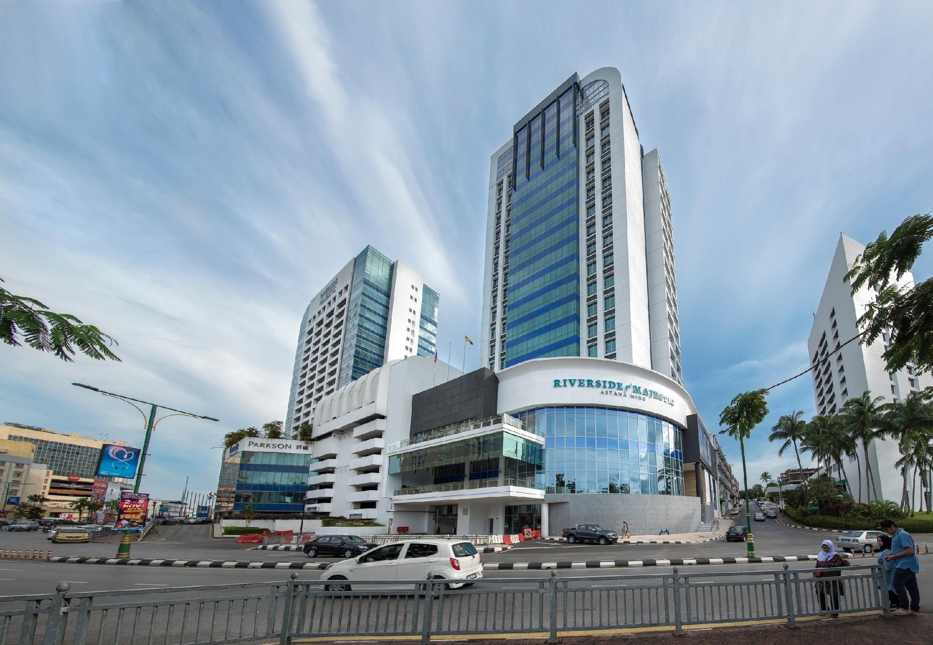 โรงแรมริเวอร์ไซด์ มาเจสติก - อัสตานา วิง (Riverside Majestic Hotel - Astana Wing)0