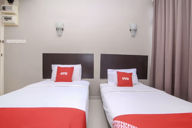 Standard Twin Room