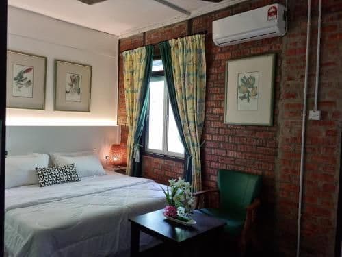 Deluxe King Bed Room