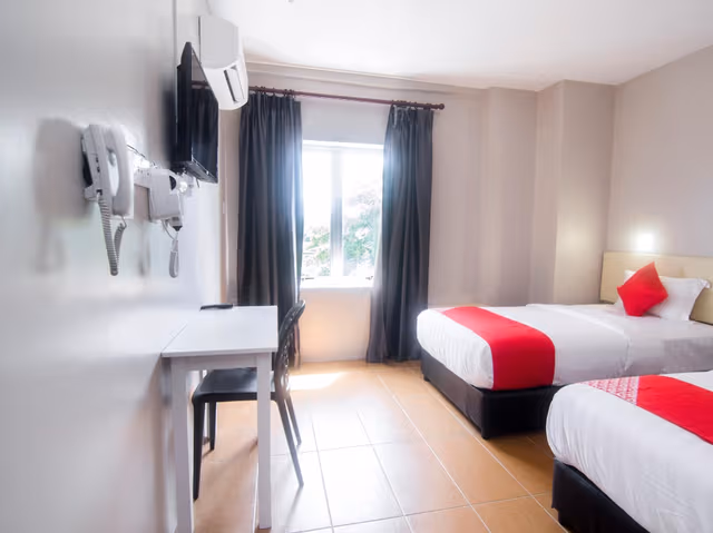Deluxe Twin Room