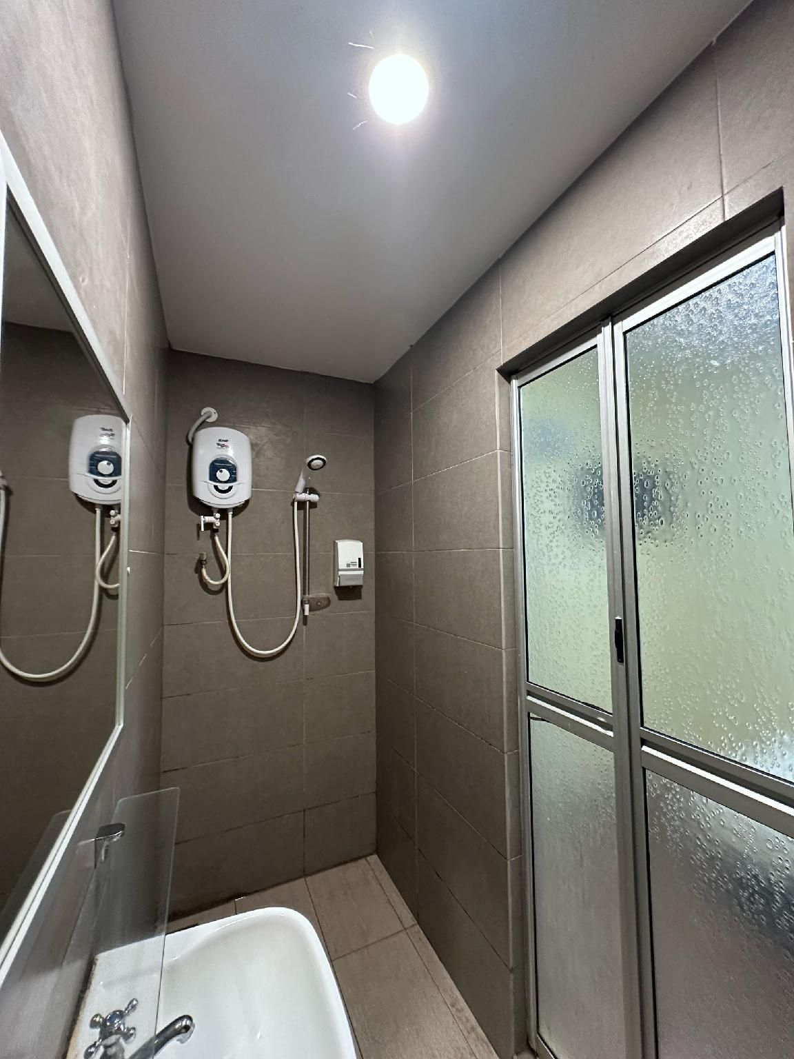 Serian Transit Inn4