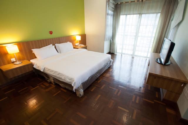 Entire 3 Room - Bed Private - Mixed