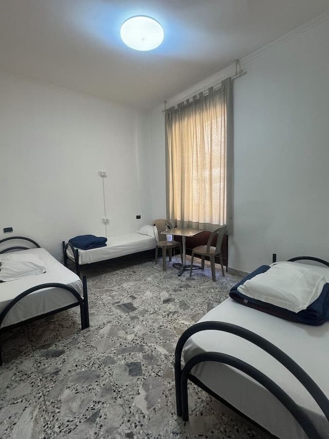 4 Single Bed Female Dorm with Private Bathroom
