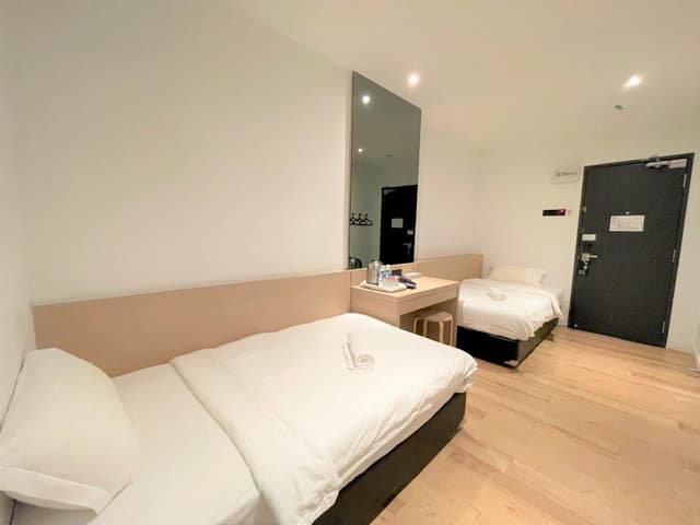 Standard Room - Twin