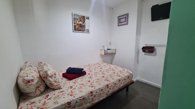 Single Room - Non-Smoking