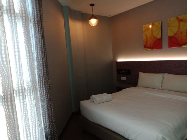 2-Bedroom Apartment Suite