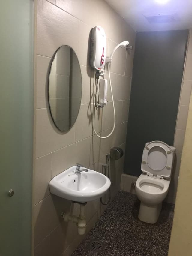 Standard Queen